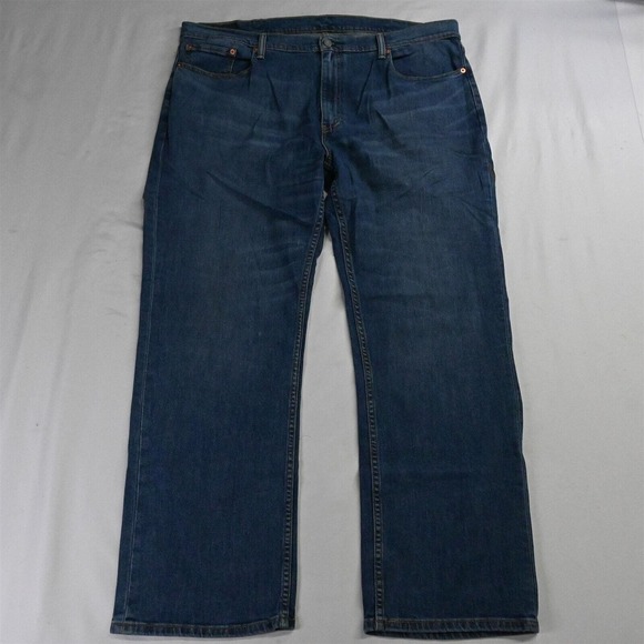 Levi's 42 x 32 559 Relaxed Straight Medium Wash Flex Denim‎ Jeans - Picture 1 of 5